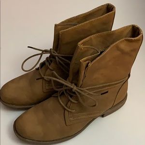 Vintage synthetic leather ankle boots